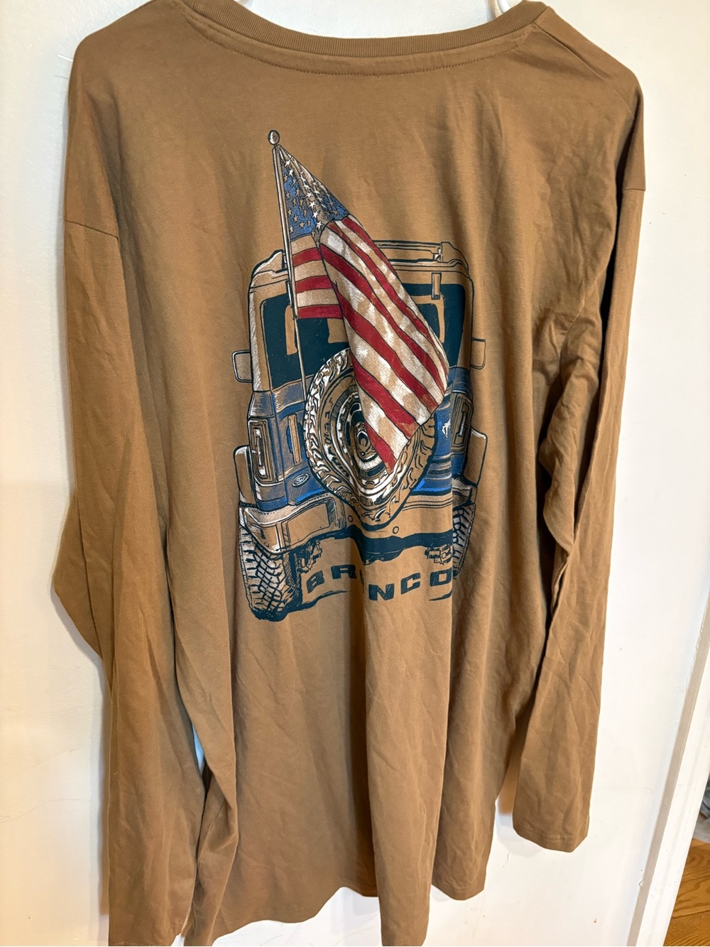 Bronco Men's Tan Long-Sleeve Graphic Shirt with American Flag Truck XXL